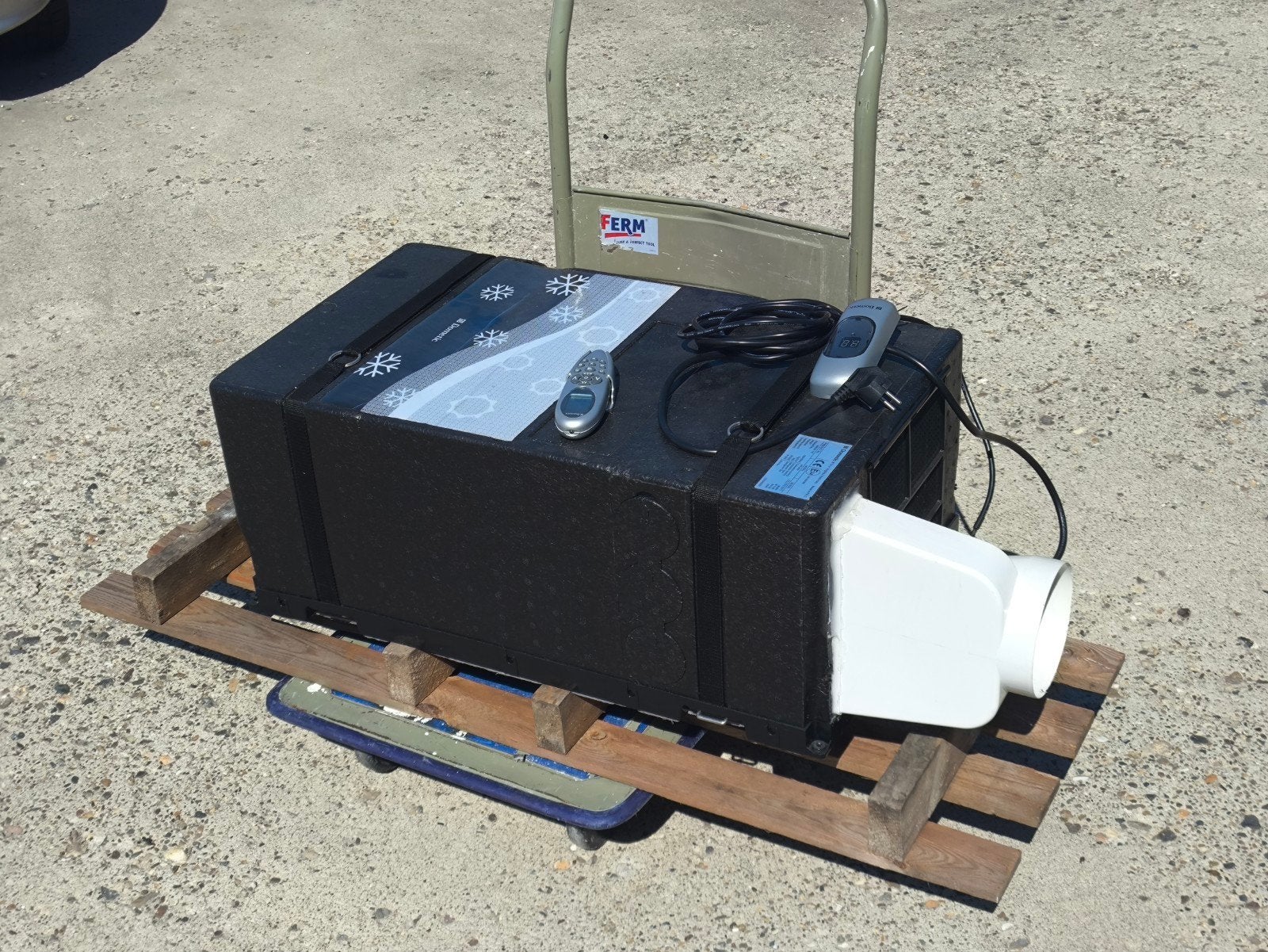 Dometic HB2500 dakairco voor camper of caravan, Witgoed en Apparatuur, Airco's, Gebruikt, Mobiele airco, Minder dan 60 m³, 3 snelheden of meer