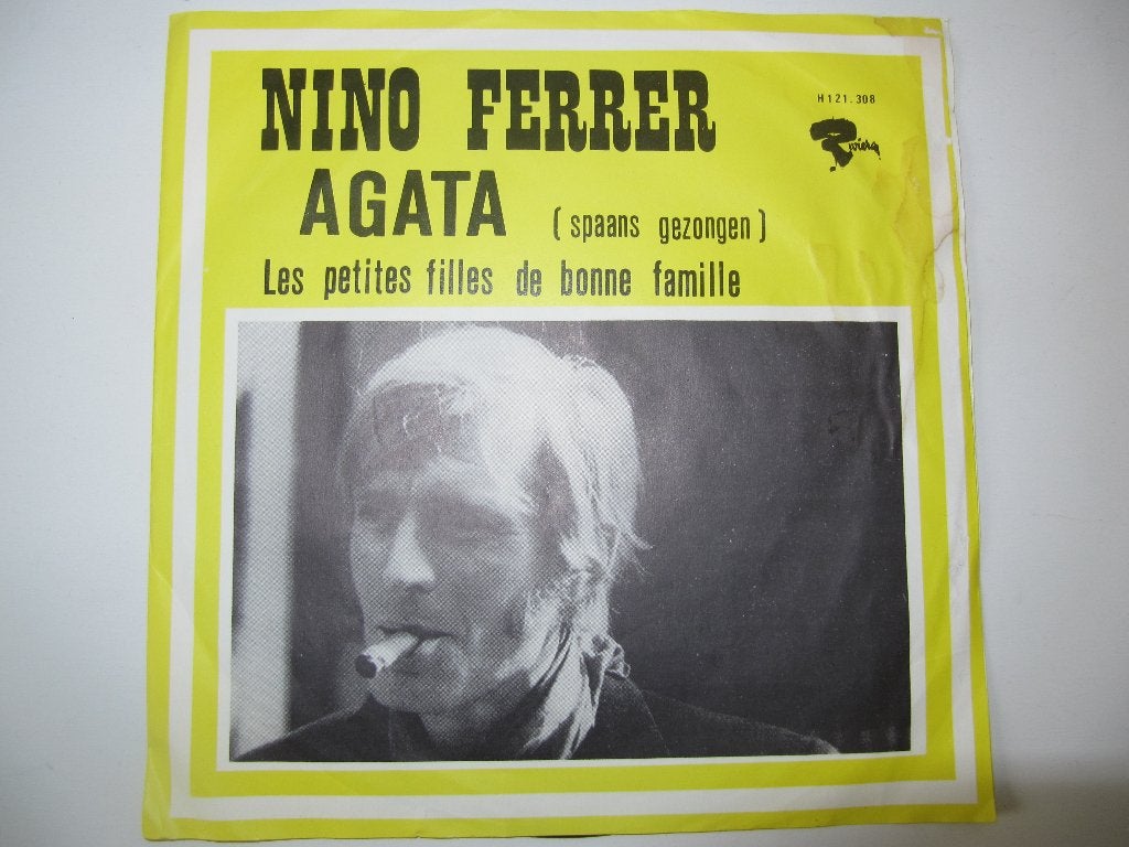 Nino Ferrer - Agata (Spaans gezongen) / Les petites filles, Fotohoes, Ophalen of Verzenden, Gebruikt, Pop