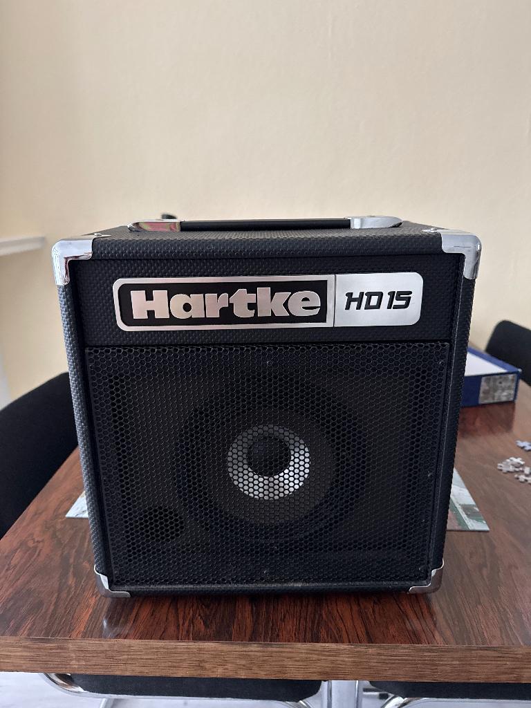Hartke hd15 bas amp, Ophalen, Zo goed als nieuw, Basgitaar, Minder dan 50 watt