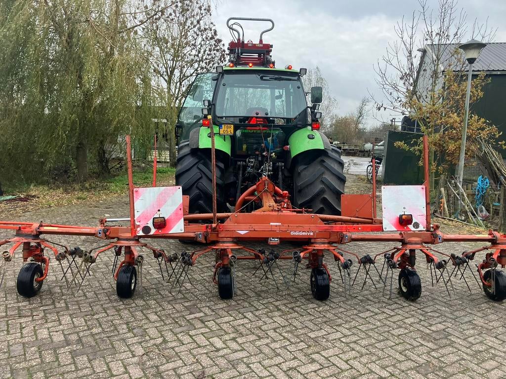 Kuhn GF6301 schudder, goedwerkend, Tuin en Terras, Ophalen of Verzenden, Gebruikt