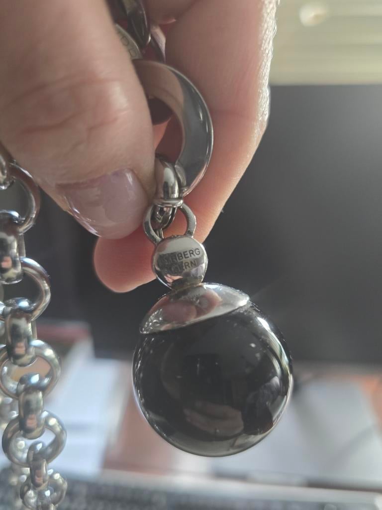 Dyberg Kern hanger, Zwart, Ophalen of Verzenden, Zo goed als nieuw, Met edelsteen