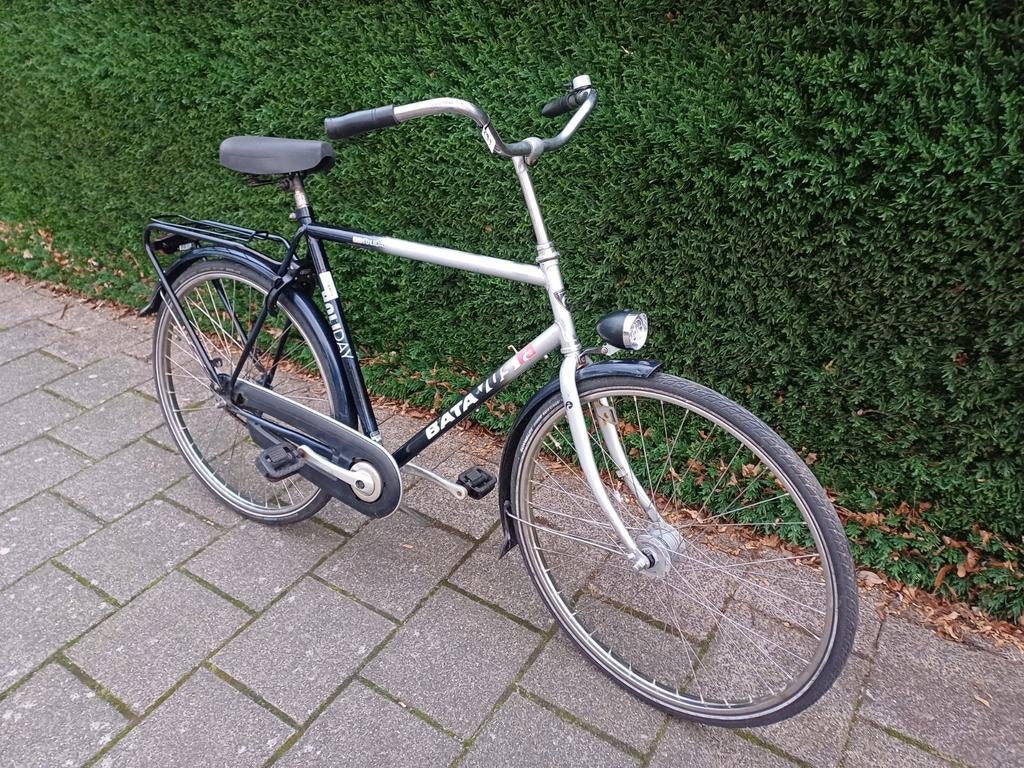 Batavus 28 inch,FACTUUR, GARANTIE, Fietsen en Brommers, Fietsen | Heren | Herenfietsen, 61 tot 65 cm, Ophalen of Verzenden, Zo goed als nieuw