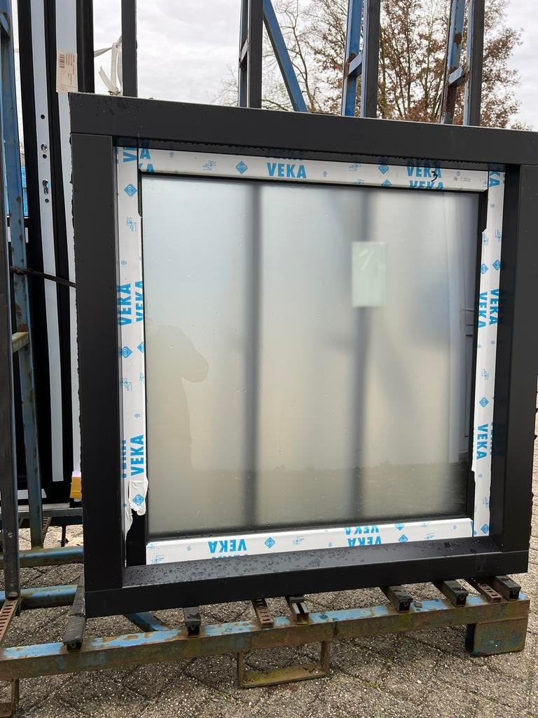 Veka Kunststof kozijn zwart, Kunststof, Raamkozijn, Nieuw, Inclusief glas