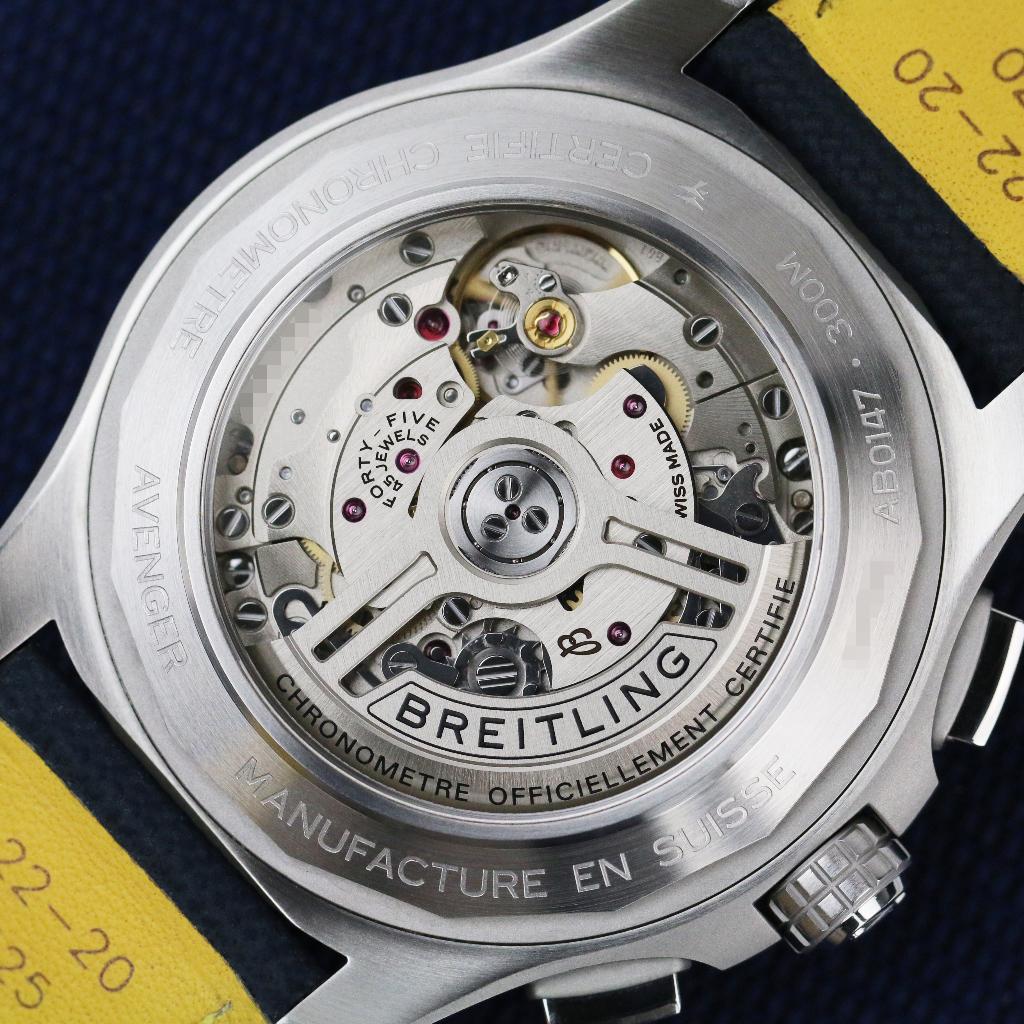 Breitling Avenger Chronograph 44 (Zeer goed/ 12-2023), Staal, Breitling, Polshorloge, Overige materialen