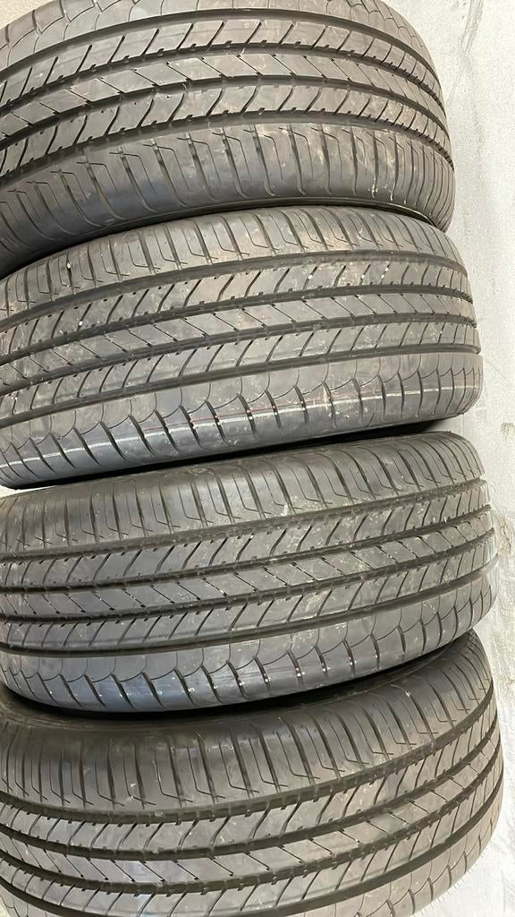 “205 50 r17 goodyear. Demo. puntjes zitten er nog op”, Ophalen, Gebruikt, 17 inch, 205 mm