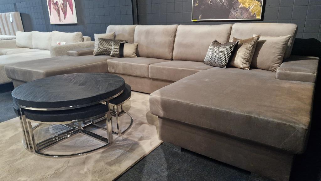Foto 2 van Voorraad Actie | Velvet Taupe Hoekbank | Showroom Utrecht