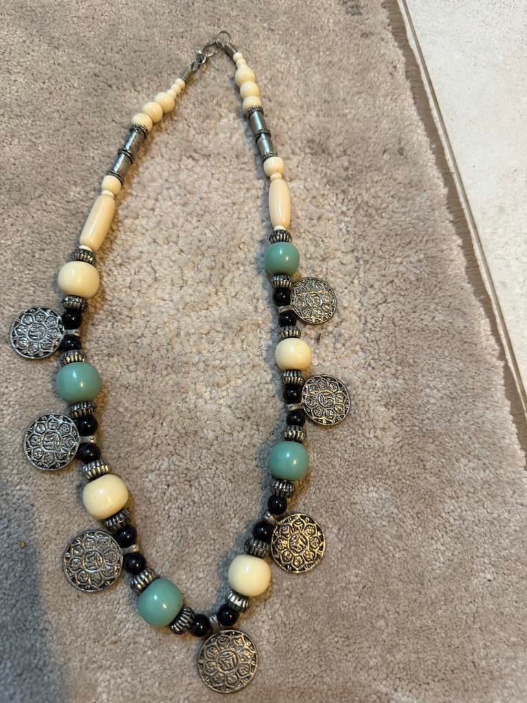 Vintage Kralen Ketting met Zilveren Accenten, Sieraden, Tassen en Uiterlijk, Ophalen of Verzenden, Gebruikt, Overige kleuren, Overige materialen