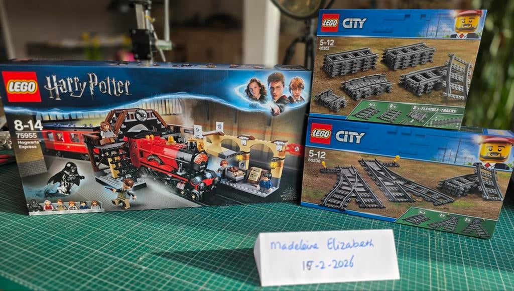 Lego Harry Potter Hogwarts Express (75955) + rails-uitbr., Ophalen of Verzenden, Nieuw