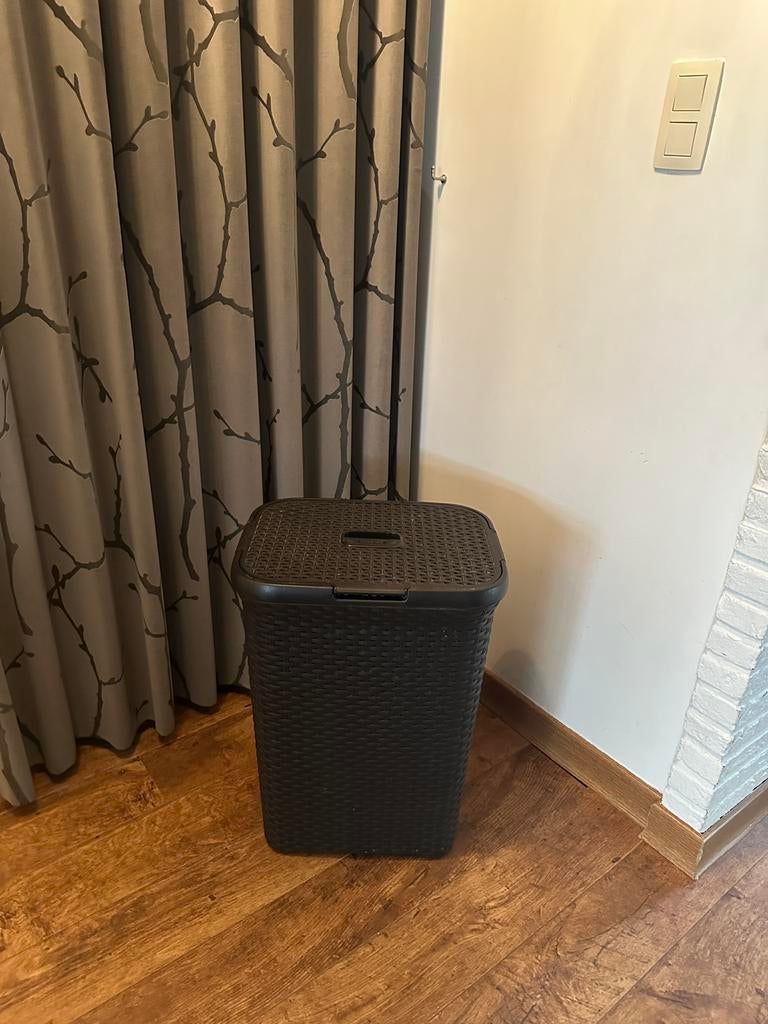 Curver Wasmand met Deksel 60L Bruin, Ophalen, Zo goed als nieuw