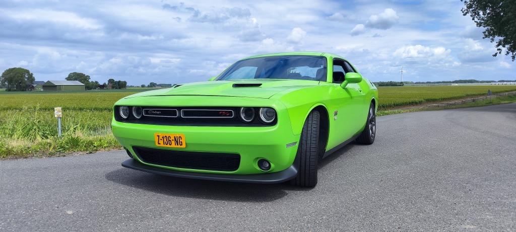 Dodge Challenger R/T Plus Handgeschakeld, Auto's, Achterwielaandrijving, 5654 cc, 1887 kg, Handgeschakeld