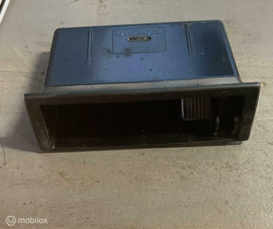 Asbak Volvo V70 III ('07-'17) 9204277, Gebruikt, Ophalen of Verzenden, Volvo, Volvo