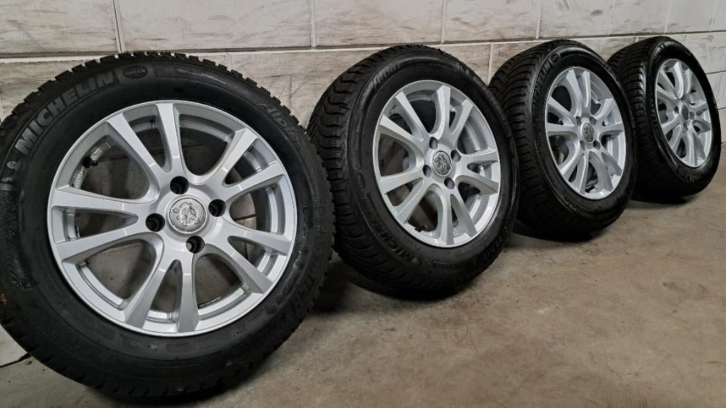 Lm-velgen 208 207 DS3 C3 Picasso Corsa F 185/65/15, Auto-onderdelen, Banden en Velgen, Gebruikt, 15 inch, Banden en Velgen, Personenwagen
