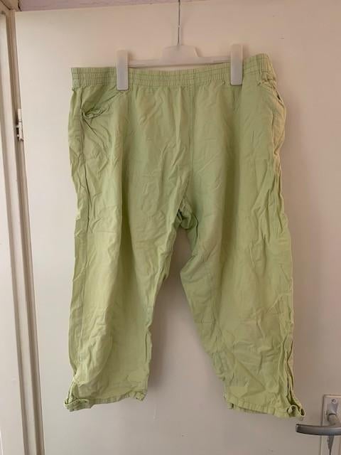 Licht groene broek van Identic. Maat 2XL, Maat 46/48 (XL) of groter, Ophalen of Verzenden, Zo goed als nieuw, Driekwart