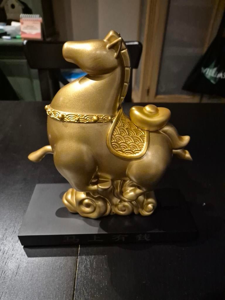 Gouden paardenbeeld - decoratief, Ophalen of Verzenden, Nieuw