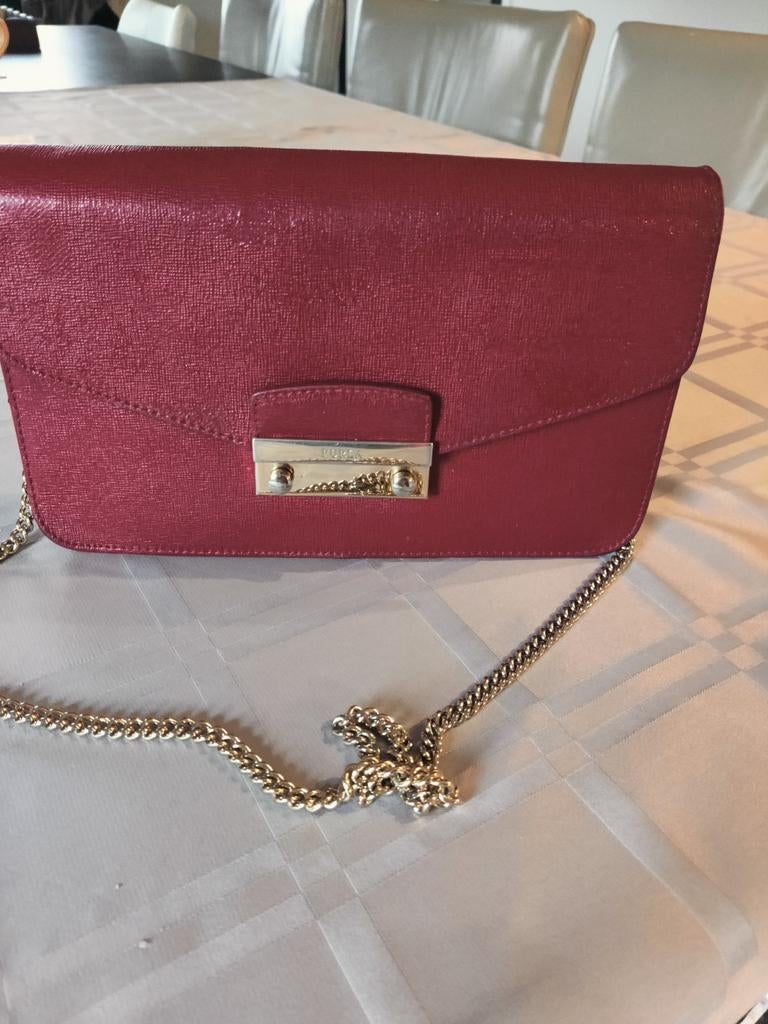 Furla leren bordeaux rood tas 28x15x4 cm  €135, Ophalen of Verzenden