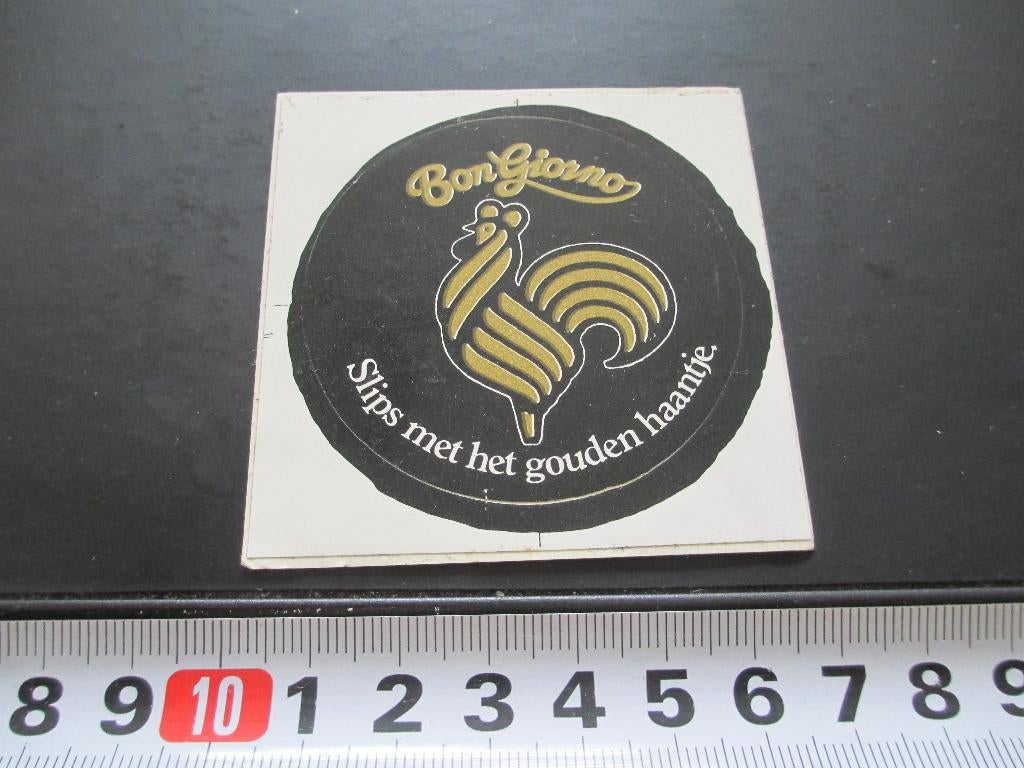 sticker logo bon giorno slips met het gouden haantje, Ophalen, Zo goed als nieuw