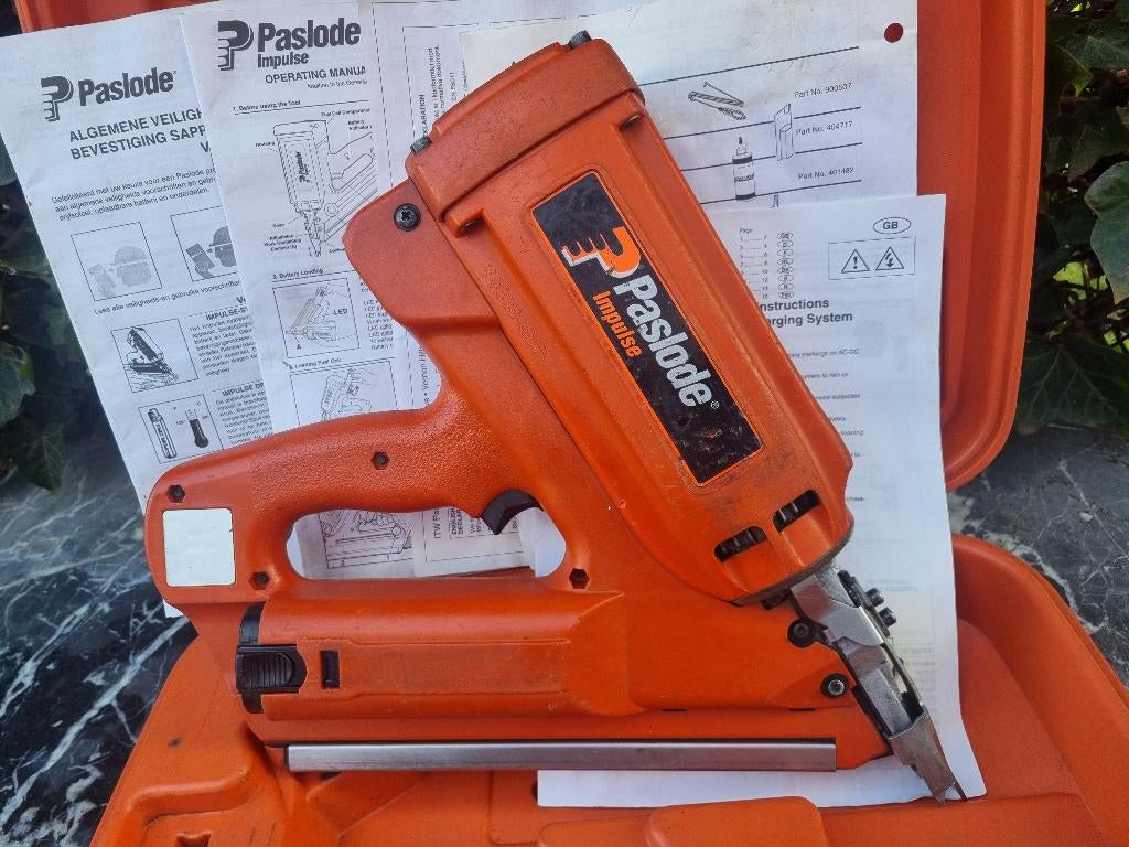 PASLODE im350 Constructietacker, Doe-het-zelf en Verbouw, Ophalen of Verzenden, Zo goed als nieuw