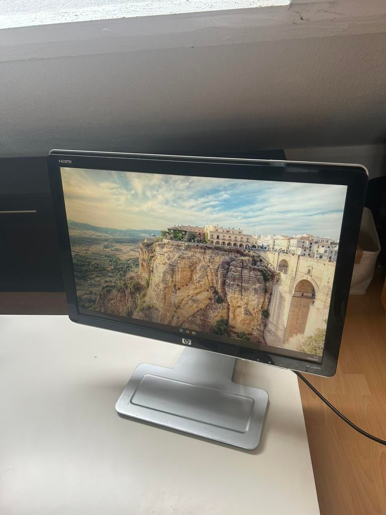 HP w2207h 22” monitor hdmi aansluiting – goede staat, Computers en Software, Monitoren, Zo goed als nieuw, 60 Hz of minder, HDMI