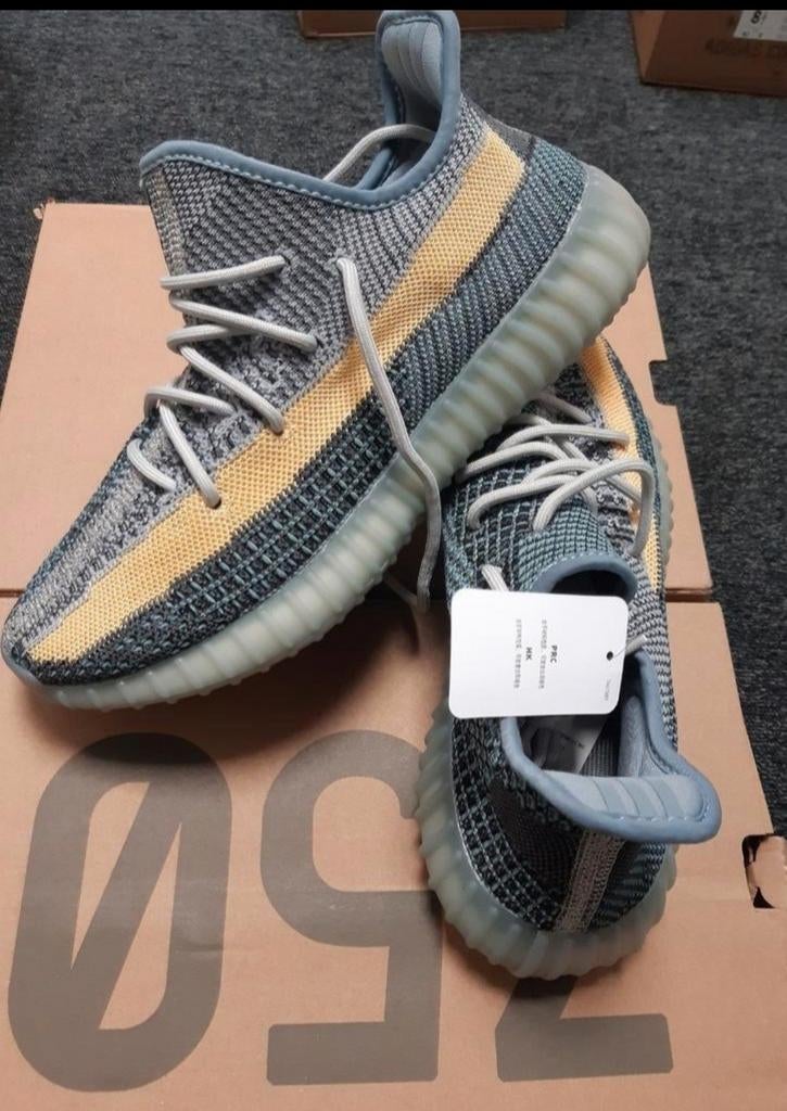 Yeezy Boost 350 Schoenen, Overige kleuren, Nieuw, Ophalen of Verzenden, Sneakers of Gympen