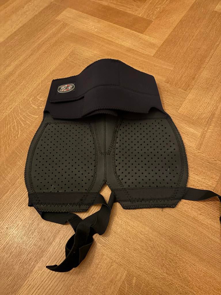 Snowboard Heupbeschermer Maat M/L, Overige merken, Ophalen of Verzenden, Zo goed als nieuw, Kleding
