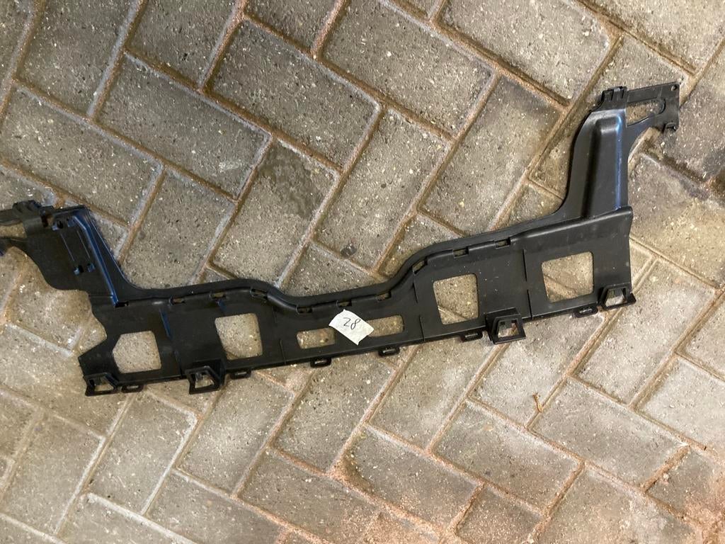 Foto 8 van Div. Onderdelen Mercedes-Benz Audi BMW Tesla Land Rover