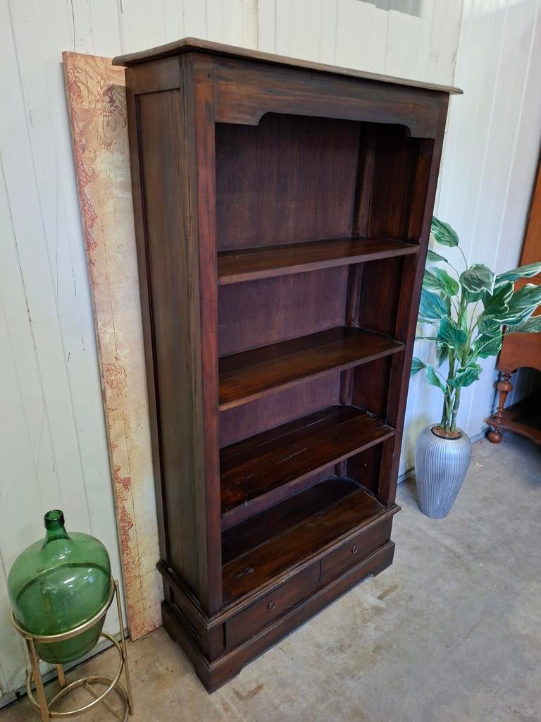 Koloniale boekenkast afm.96x33cm en 180cm hoog.  , Ophalen of Verzenden, Zo goed als nieuw, 25 tot 50 cm, 150 tot 200 cm