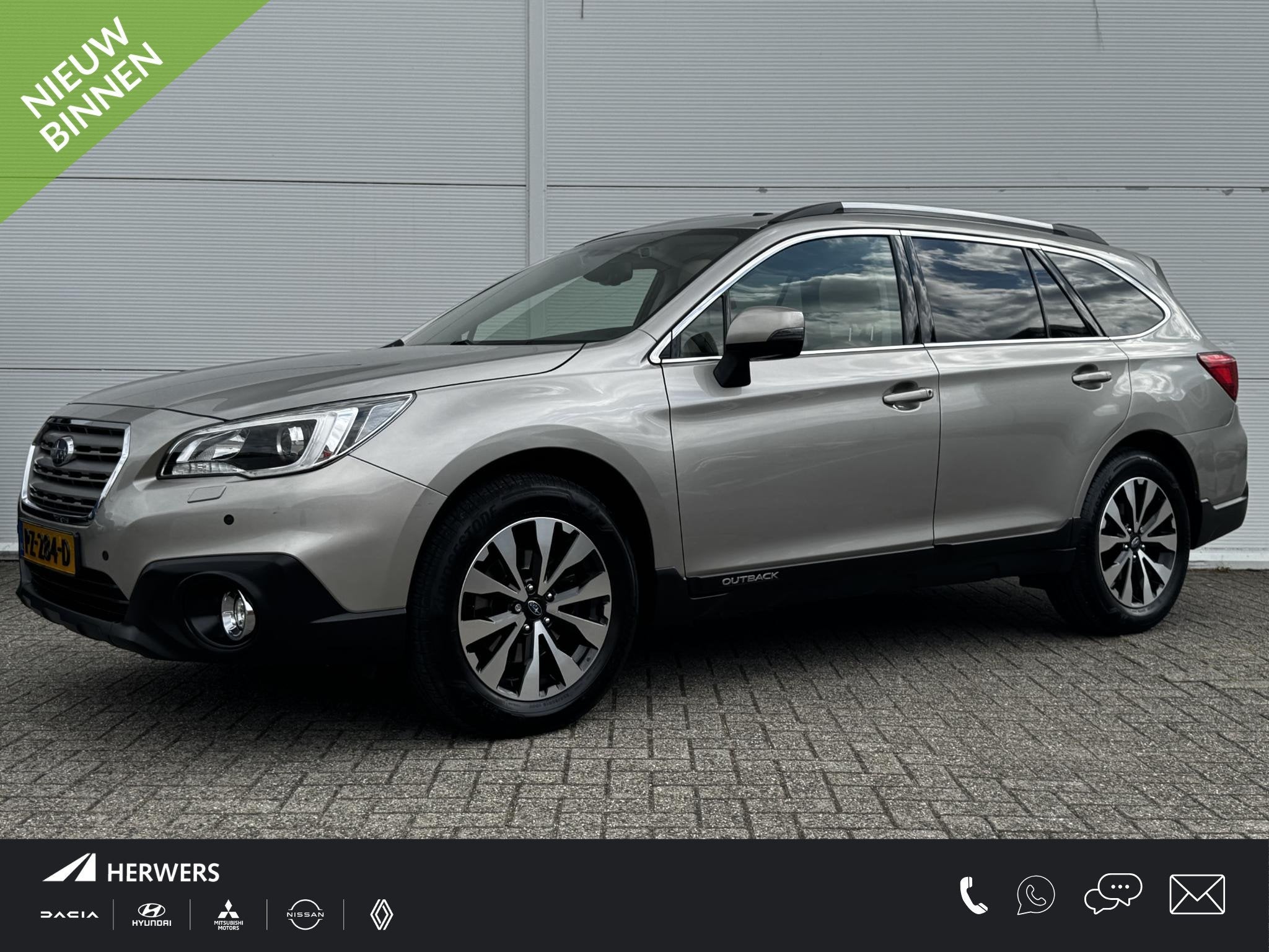 Subaru Outback 2.5i Premium / Trekhaak 2000 kg / 10-2017 / d, Automaat, Euro 5, Gebruikt, 4 cilinders