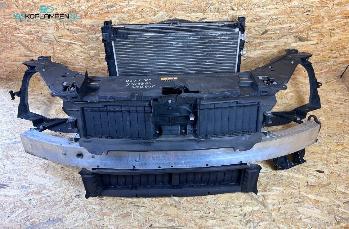 Mercedes S Klasse W222 3.0 Diesel Voorfront korlerpakket rad
