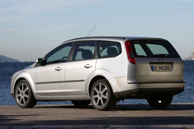 Ford Focus mk2 wagon hondenrek (2005-2010) Travall TDG1295, Ophalen, Zo goed als nieuw