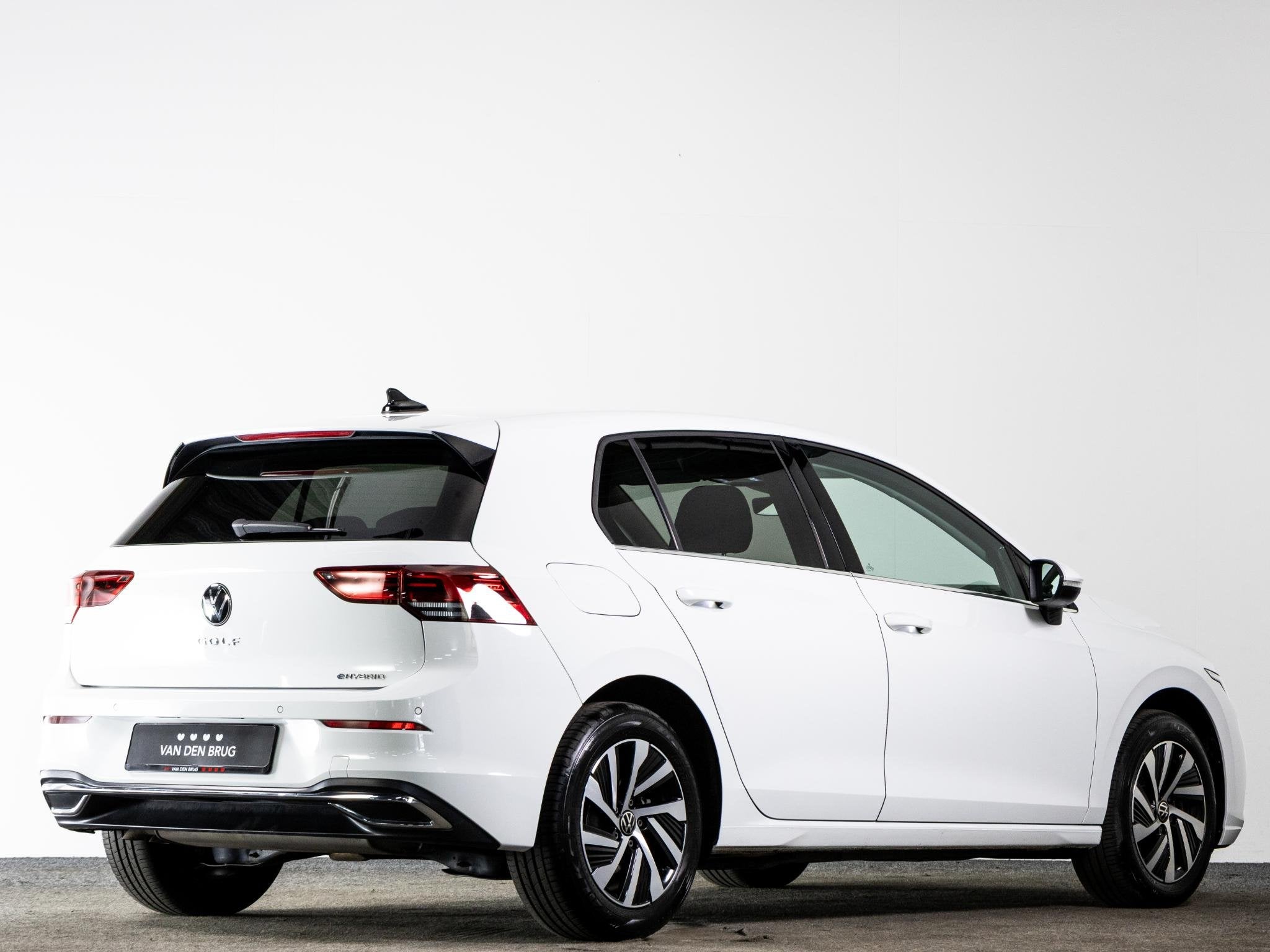Volkswagen Golf Style 1.4 204 PK DSG eHybrid Automaat | SOH, Auto's, 1490 kg, Gebruikt, 4 cilinders, Wit