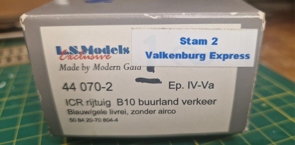LS-Models 44 070 ICR rijtuigset buurland verkeer, Overige merken, Gebruikt, Gelijkstroom, Wagon