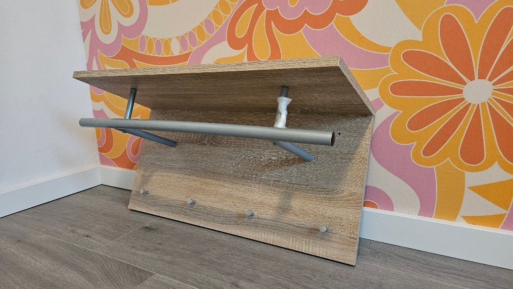 ZGAN: Mooie kapstok. Doe een goed bod!, Overige materialen, Zo goed als nieuw, Minder dan 100 cm, Ophalen