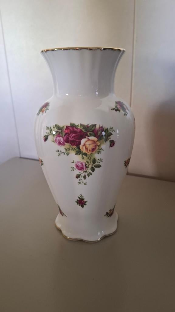 Royal Albert Old Country Roses vaas, 23 cm hoog, Ophalen