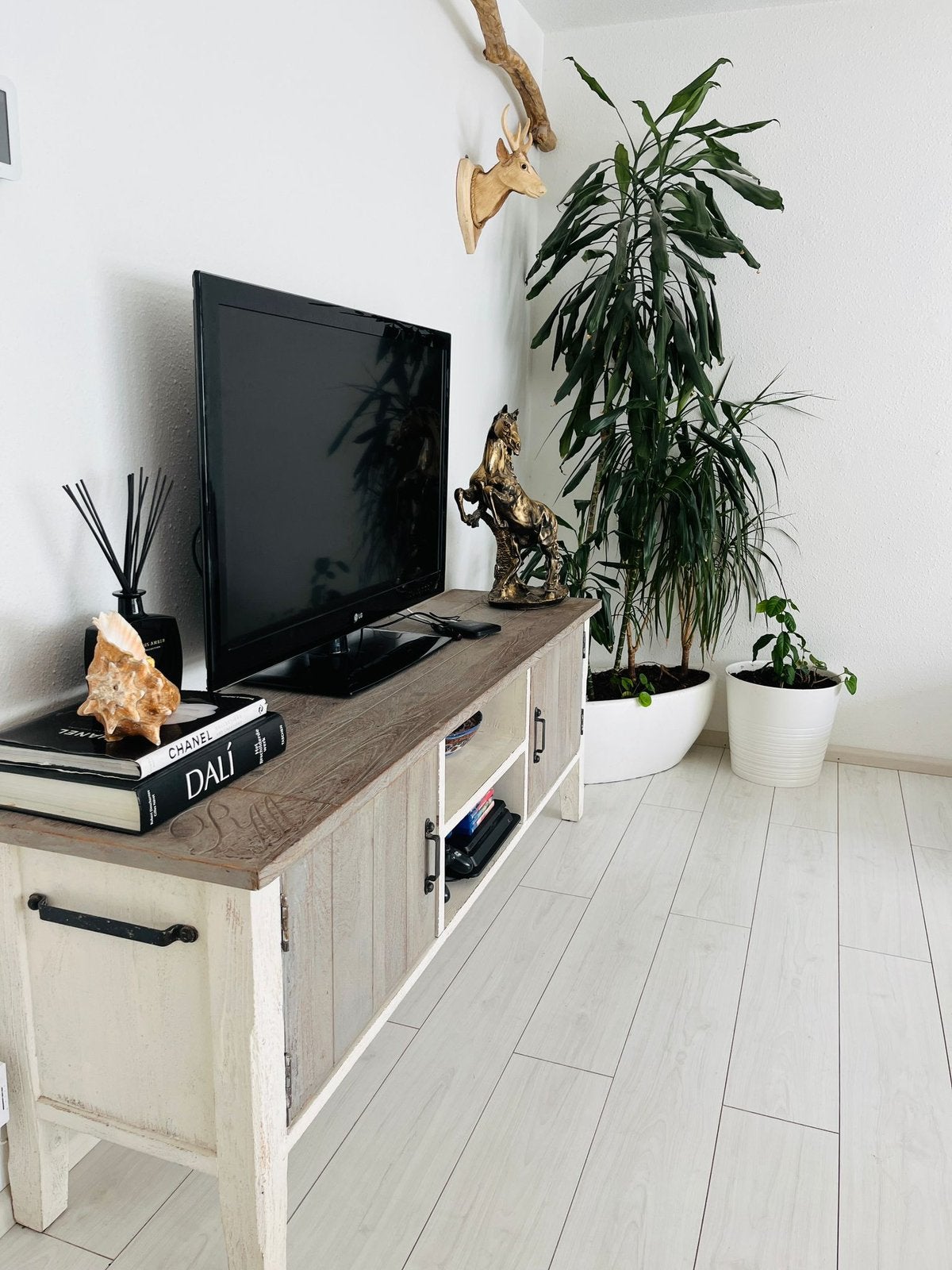 Rivièra Maison tv-meubel – landelijk robuust, Huis en Inrichting, Kasten | Televisiemeubels, Ophalen, Zo goed als nieuw, 25 tot 50 cm