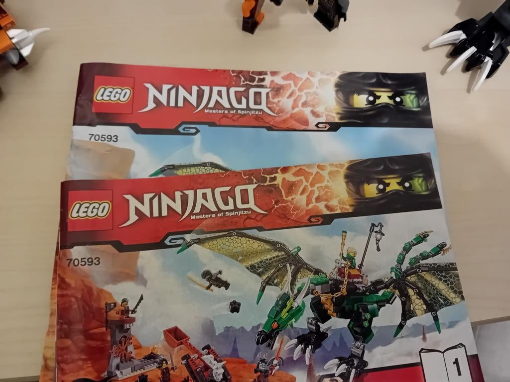 Lego 70593 Ninjago The green NRG dragon
Bieden, Kinderen en Baby's, Speelgoed | Duplo en Lego, Ophalen, Zo goed als nieuw