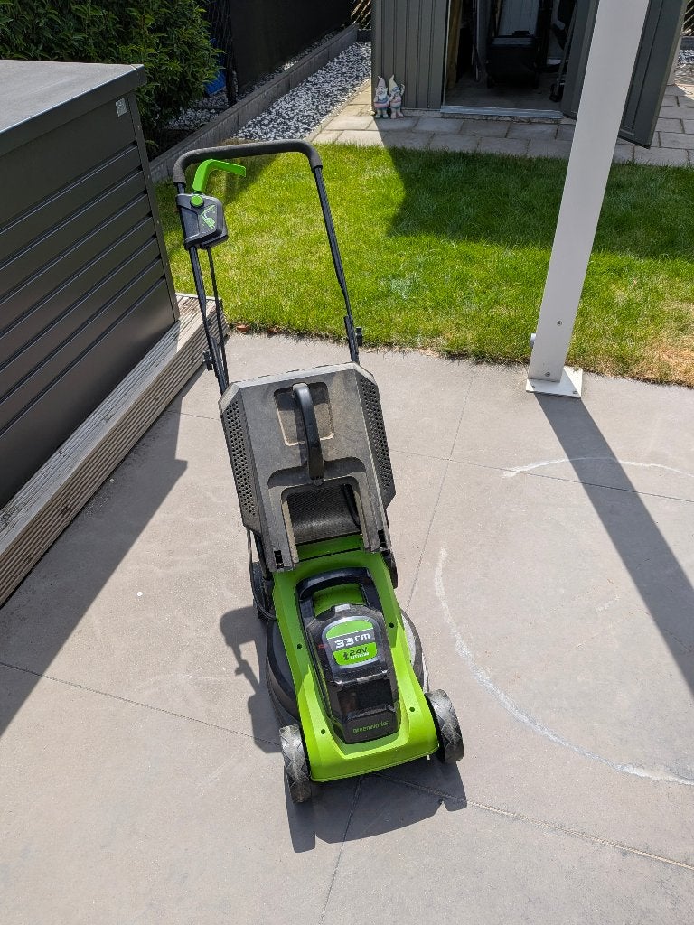 Grasmaaier (Greenworks), Gebruikt, Accu-grasmaaier, Opvangbak, 30 t/m 39 cm