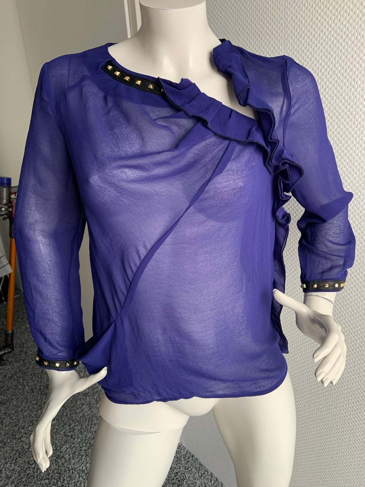 Atos lombardini tule blouse. It 40 nl 36, Ophalen of Verzenden, Zo goed als nieuw, Maat 36 (S), Paars