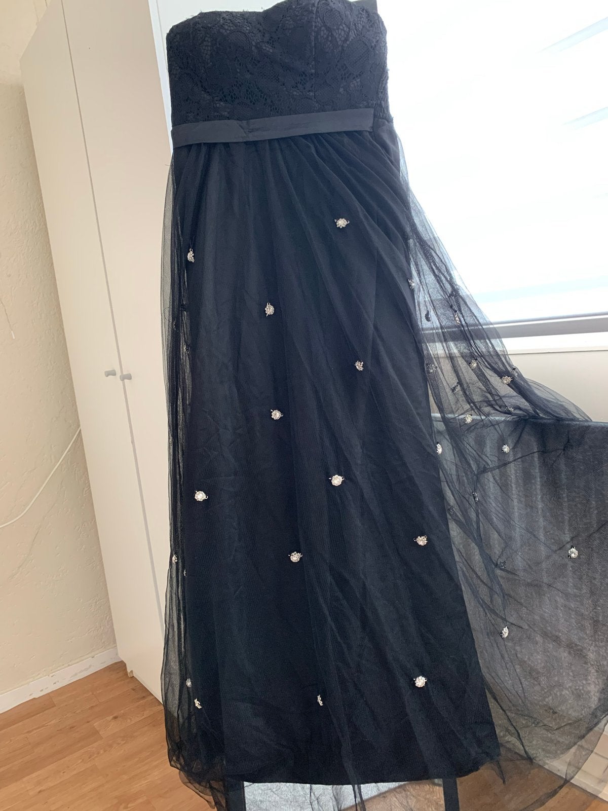 Zwarte galajurk met tule en glitterdetails, Ophalen, Zwart, Zo goed als nieuw, Maat 36 (S)