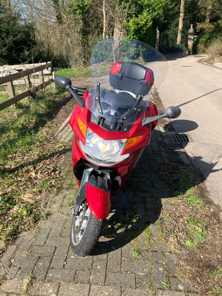 BMW K 1300 GT 2009 slechts 20500km nieuwe onderhoudsbeurt, 4 cilinders, Particulier, Meer dan 35 kW, Toermotor
