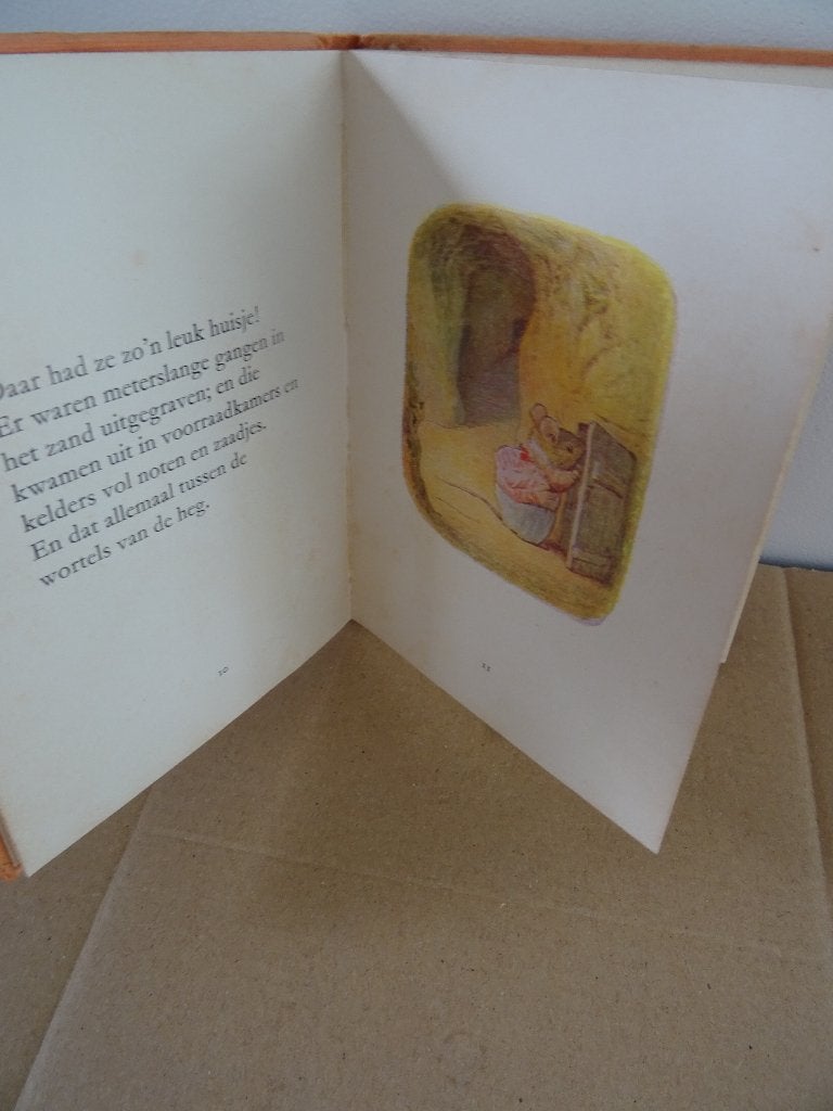 Minetje Miezemuis boekje antiek linnen kaft Beatrix Potter, Boeken, Gelezen, Fictie algemeen, Jongen of Meisje, Ophalen of Verzenden