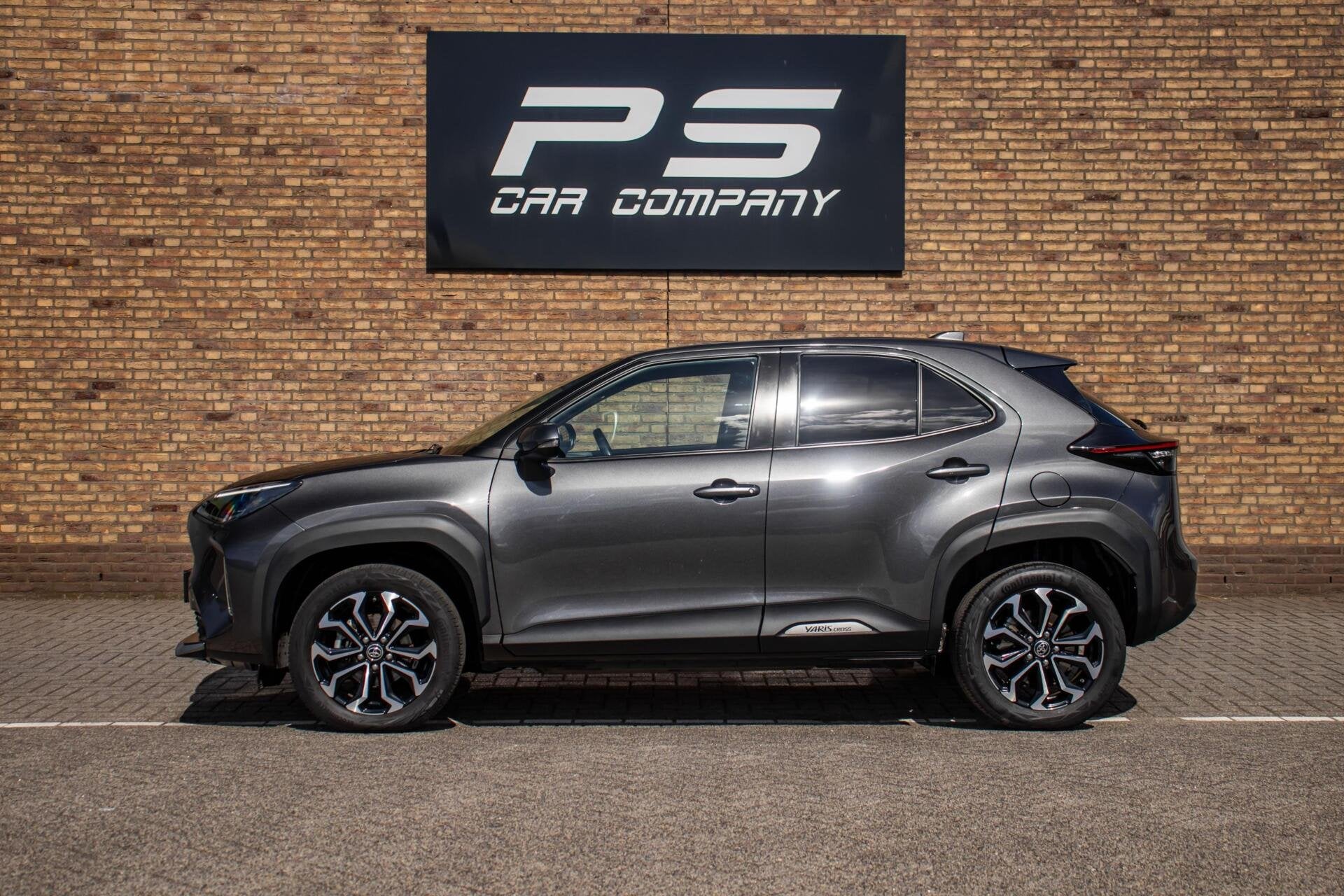 Toyota Yaris Cross 1.5 Hybrid First Edition, NAP,1e eigenaar, Stof, Gebruikt, Met garantie (alle), 116 pk