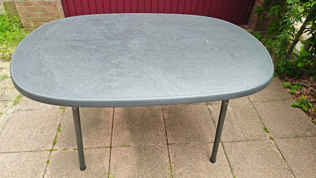 Mecalit grijze campingtafel, ovaal, Caravans en Kamperen, Ophalen, Gebruikt, Campingtafel