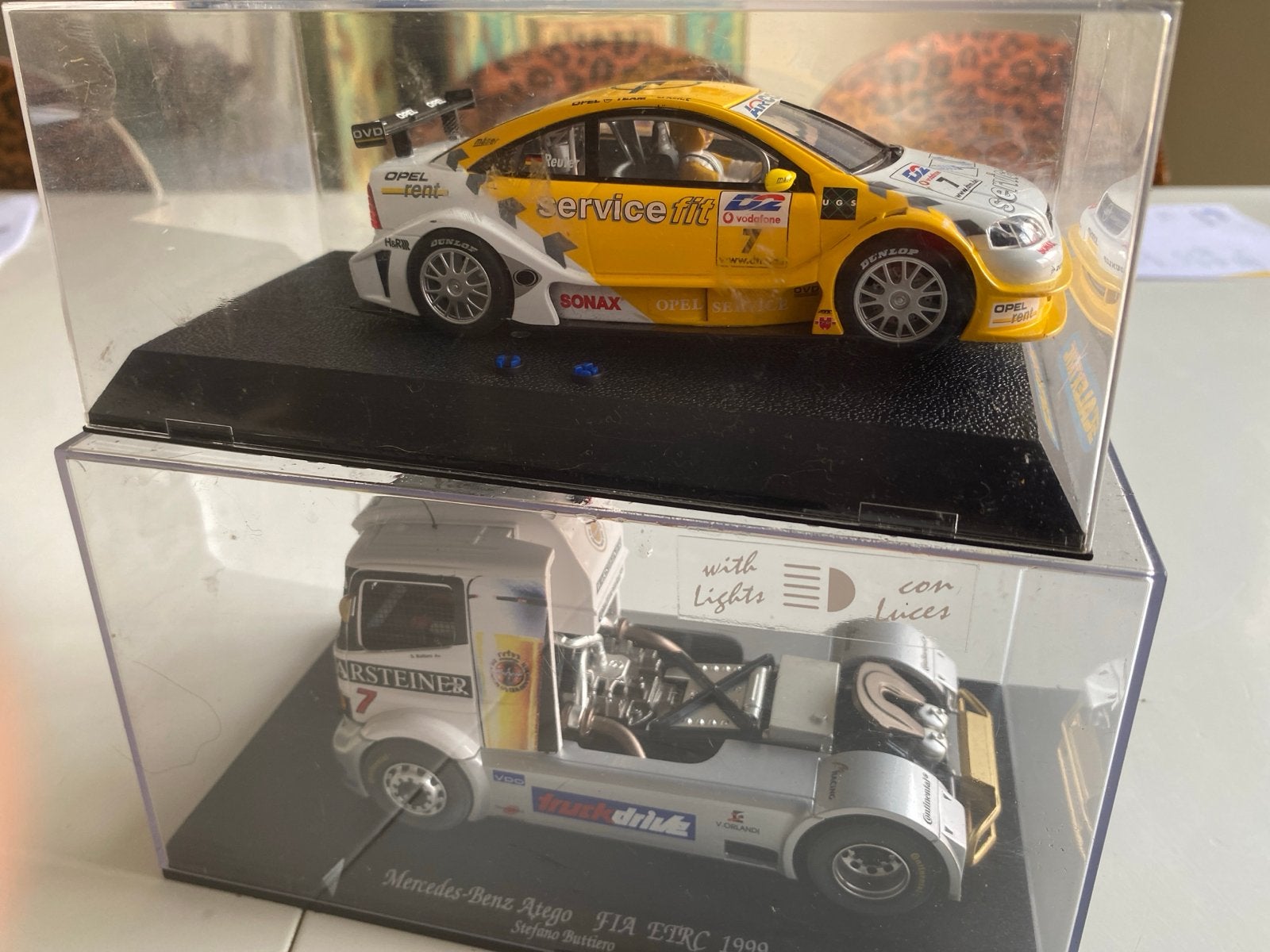 Modelauto's: Opel Astra V8 Coupé & Mercedes-Benz Atego, Overige merken, Auto, 1:32 tot 1:50, Ophalen of Verzenden