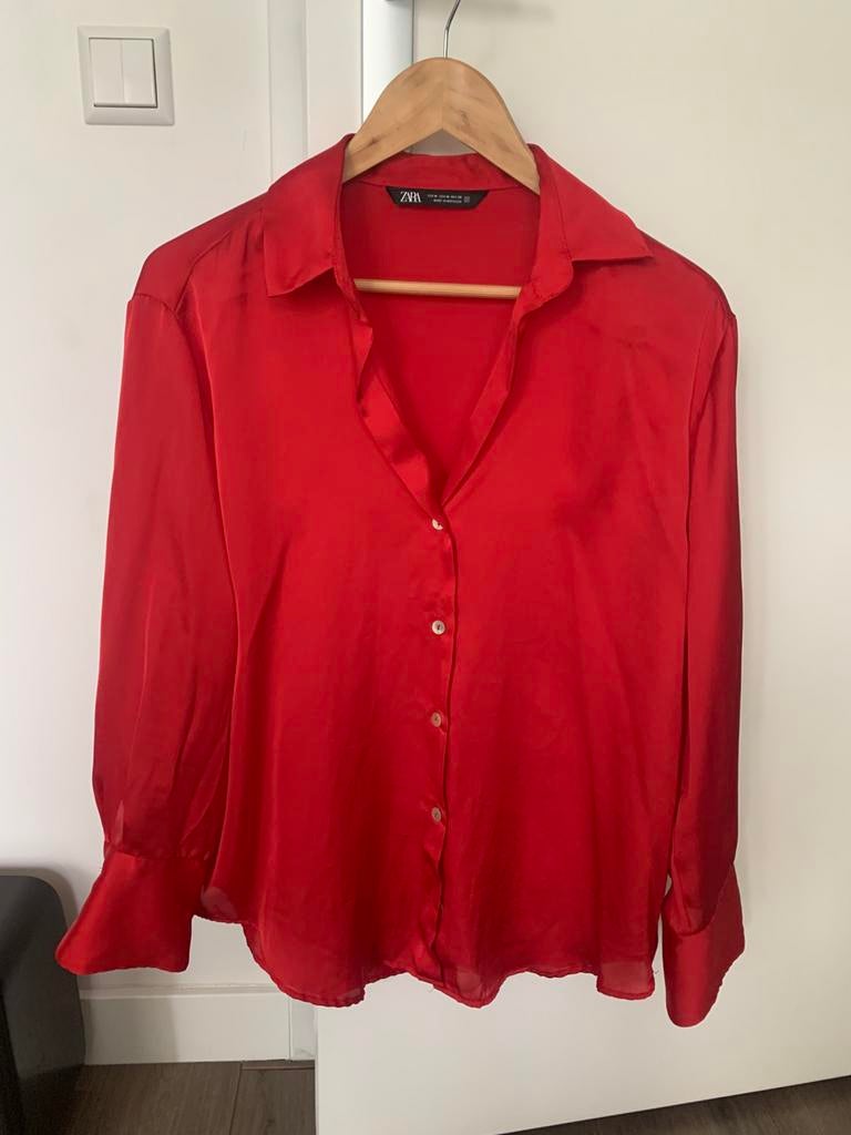 Nieuwe rode glans blouse, Zara, maat M, Kleding | Dames, Ophalen, Nieuw, Maat 38/40 (M), Rood