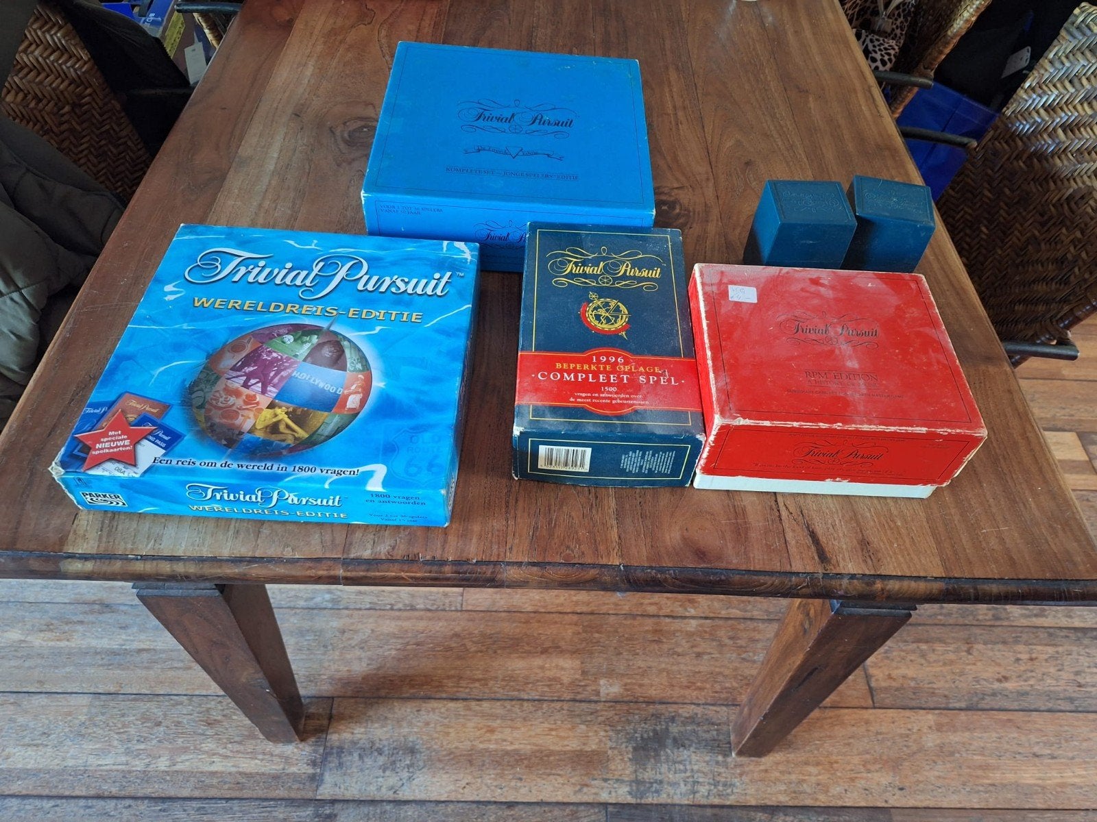 Diverse Trivial Pursuit spellen - Wereldreis, Genus, en meer, Hobby en Vrije tijd, Gezelschapsspellen | Bordspellen, Vijf spelers of meer