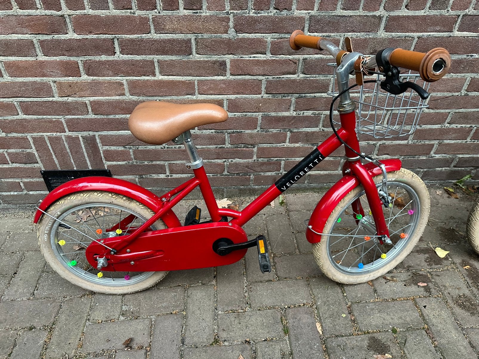 Veloretti Maxi rood (16 inch), Ophalen, Gebruikt, Terugtraprem, 16 tot 20 inch
