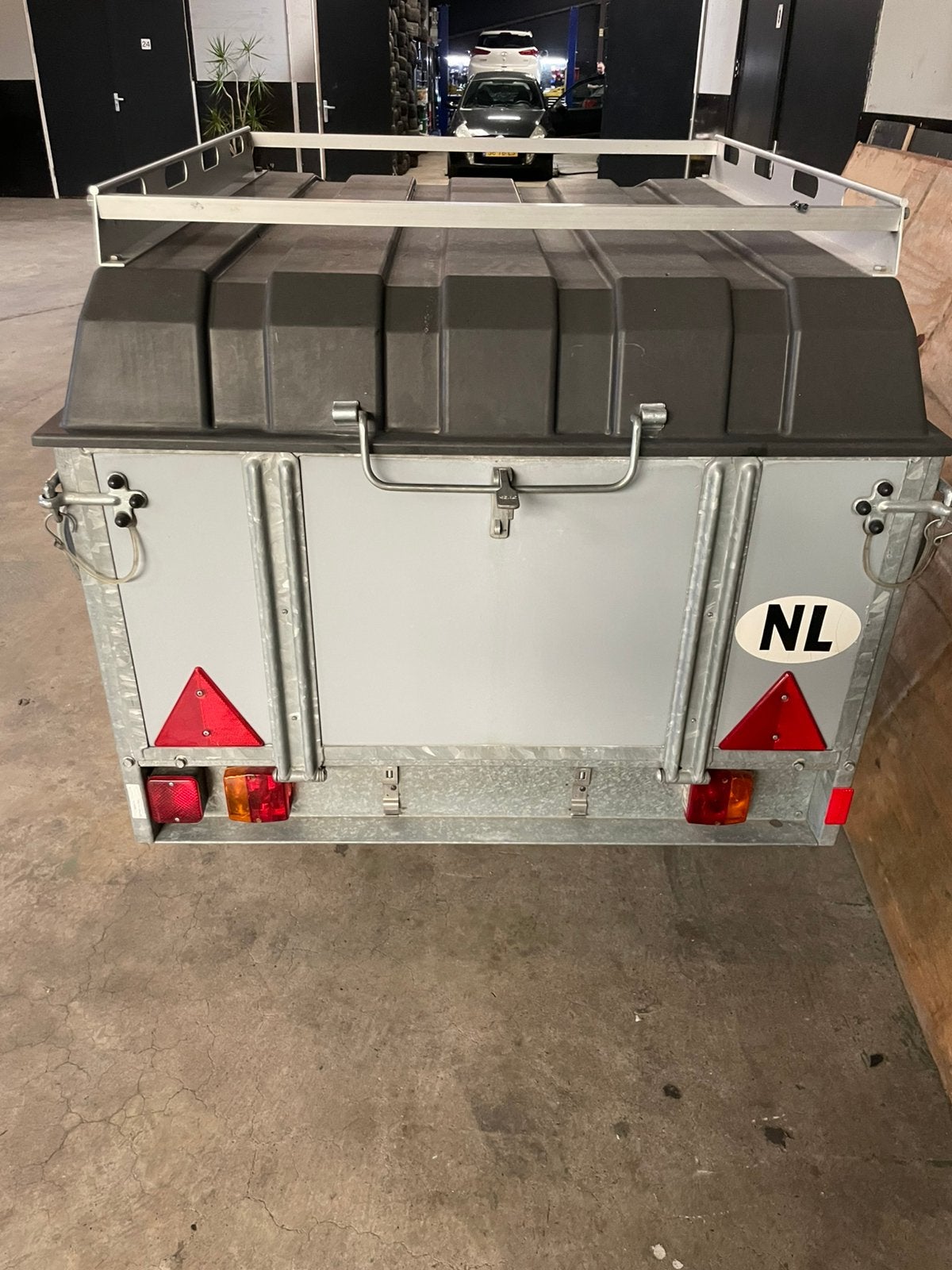 Bagagewagen in zeer goede staat, Ophalen, Zo goed als nieuw