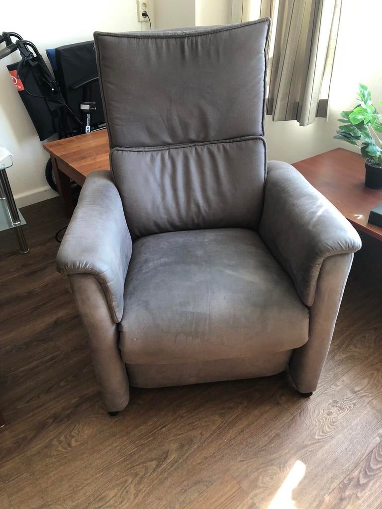 GRATIS    Sta op stoel, Huis en Inrichting, Fauteuils, Ophalen of Verzenden, Zo goed als nieuw, 50 tot 75 cm