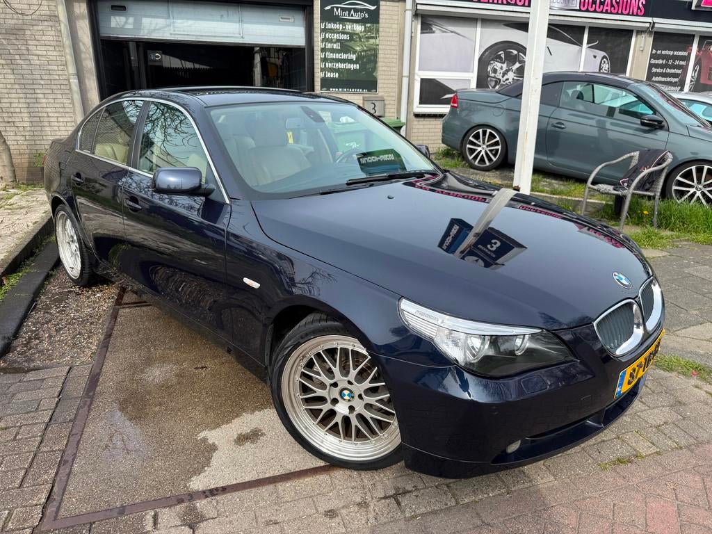 BMW 5-serie 525i Executive Apk/Automaat/GOED LEZEN AUB !, Auto's, BMW, Automaat, Parkeersensor, Achterwielaandrijving, Gebruikt