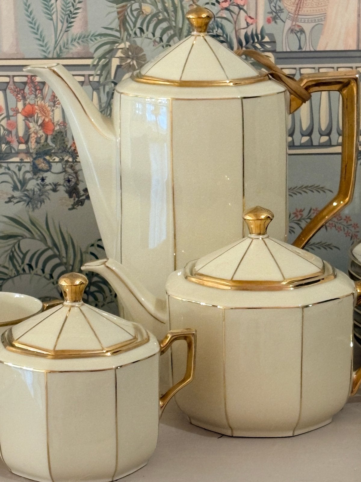 Foto 3 van Antiek Art Deco Porseleinen Koffie- en Theeservies